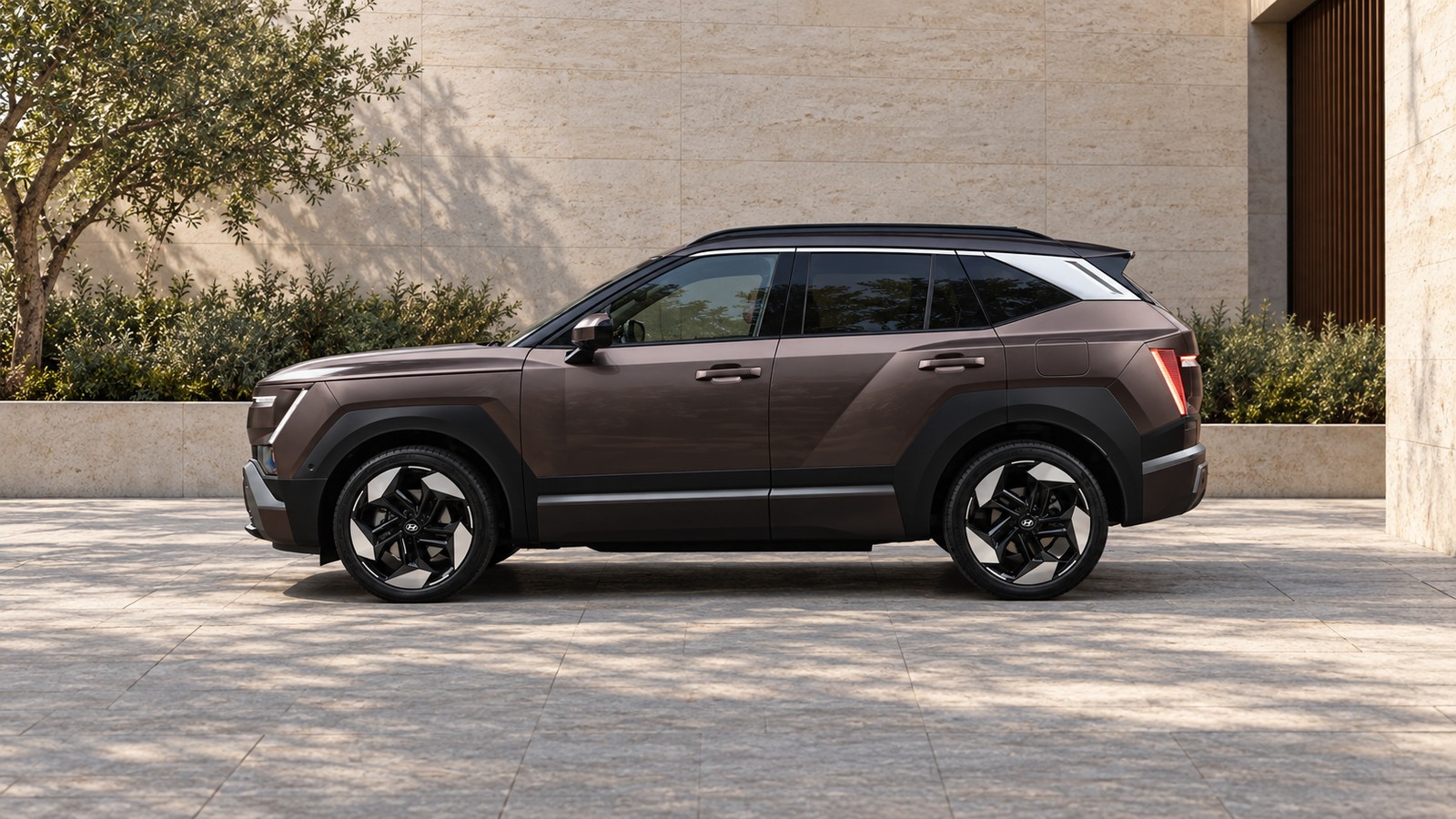 Новый Hyundai Tucson стал крупнее и умнее: почему версии нельзя смешивать
