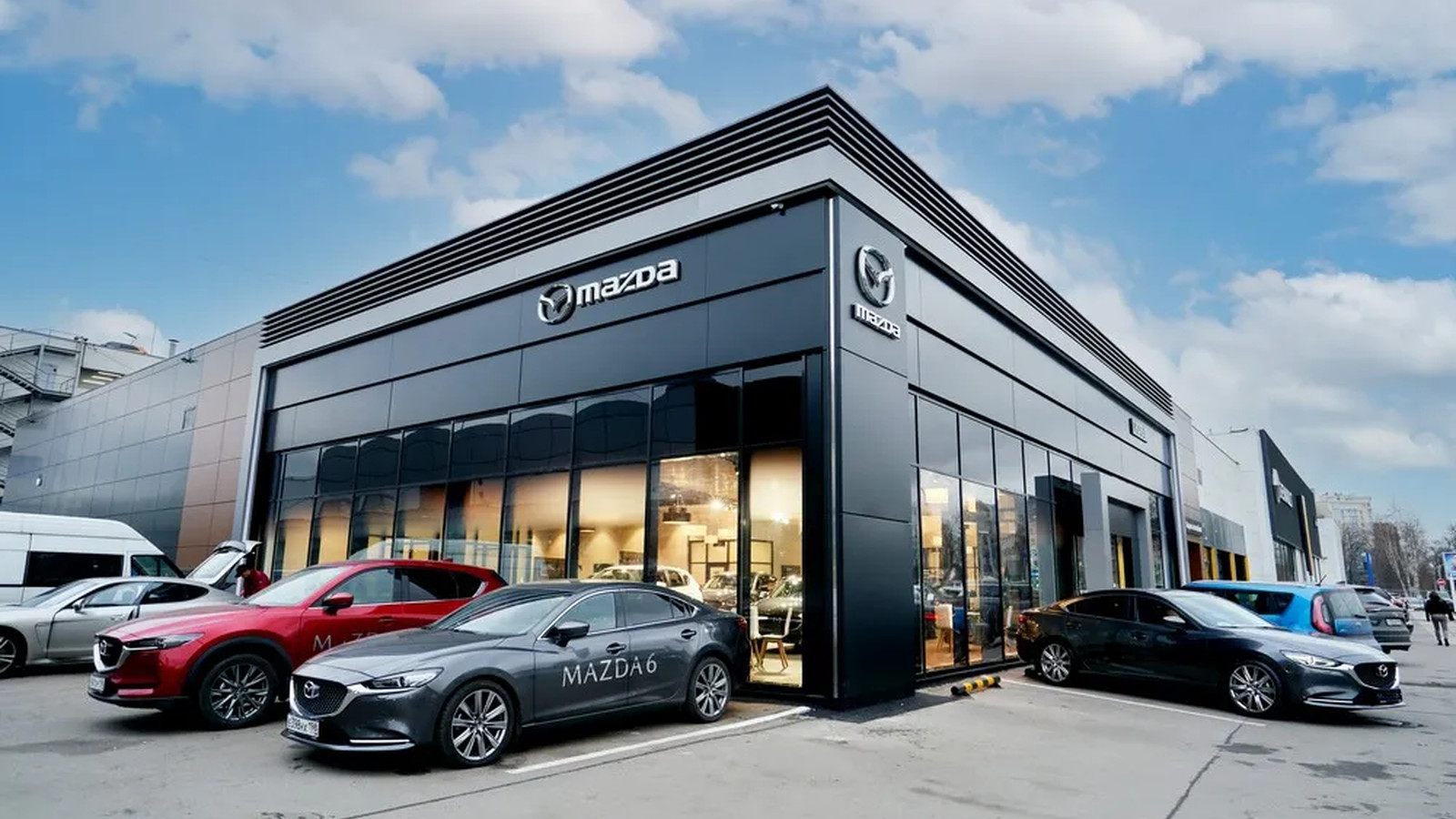 Рольф Лахта Mazda