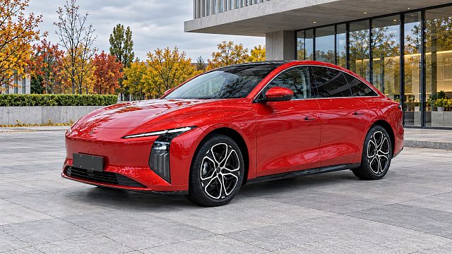 В Беларуси представили Forthing S7 EVO с запасом хода 565 км по CLTC
